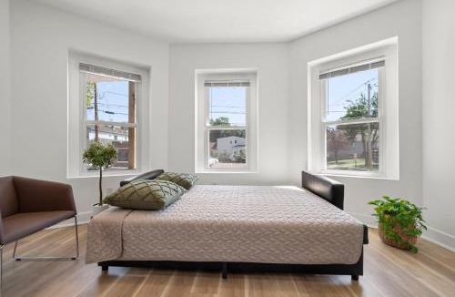 Fair Lawn House | 10Guests! Parking 1ST FLOOR-Duplex