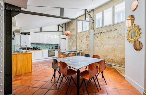 Quartier de la Porte-Saint-Denis Apartment | 10pers-4Bedrooms-Paris10-Gare-MuséeGrévin