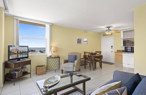 Bonita Springs Condo | 10th floor views. The only building that will not have construction this winter.