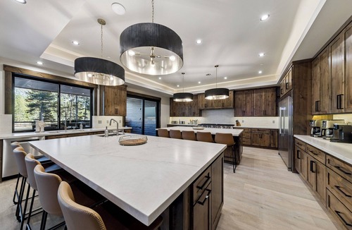 Bijou Park House | 11 bedroom 14 bath Mega Estate with Indoor Pool