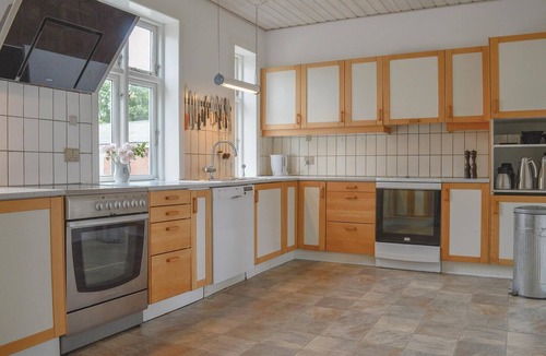 Ringkobing House | 11 bedroom beautiful home in Ringkøbing