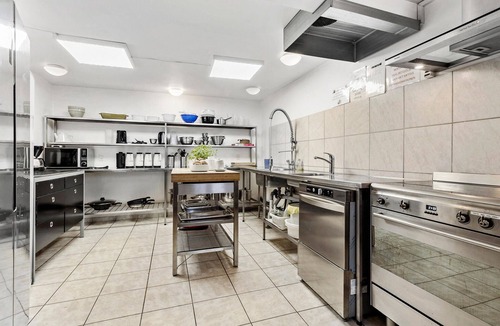 Ronde House | 11 bedroom pet friendly home in Rønde