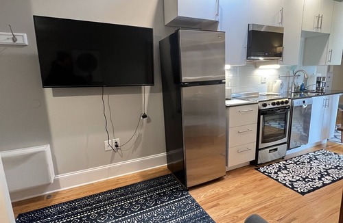 Rochester Apartment | #11 Full kitchen, private w/easy highway access