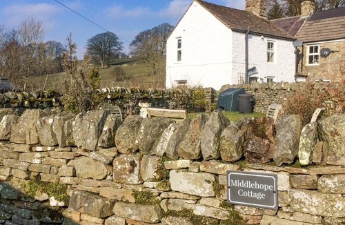 Eastgate House | 11 High Town