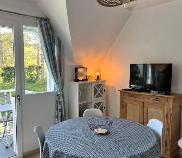 Hardelot-Plage Apartment | 11 Les Pins Penchés