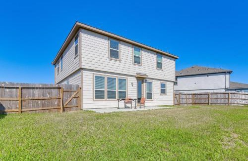 La Marque House | 11 Mi to Beach La Marque Home with Patio!