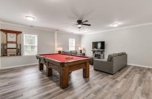 Petersburg House | 11 Mi to Fort Lee: 30-Acre Retreat w/Scenic Views
