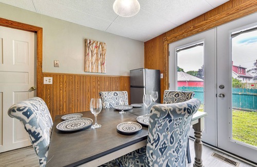 North Tonawanda Apartment | 11 Mi to Niagara Falls: North Tonawanda Apartment