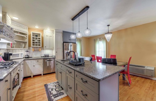 Verona Apartment | 11 Mi to Oneida Lake: Spacious Apt in Verona!
