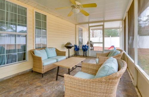 Pooler House | 11 Mi to Savannah! Suburban Home w/Spacious Yard