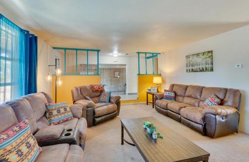 Arroyo Seco House | 11 Mi to Skiing: Valdez Home w/Mtn Views!