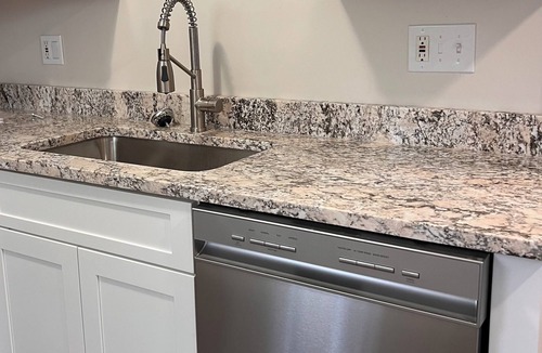 St. George House | 11 Miles from Downtown St Louis