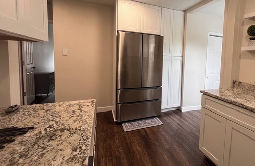St. George House | 11 Miles from Downtown St Louis