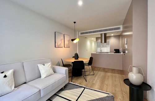 Ensanche Diputacion Apartment | 11 Reyes Catolicos Premium Homes - Deluxe Homes
