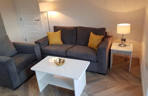 Auchengray Apartment | 11 Royal View Apartments