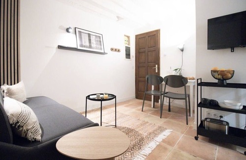 Saint-Gervais Apartment | 11. Studio #Rivoli #Marais #Stpaul #2 people #Paris 4