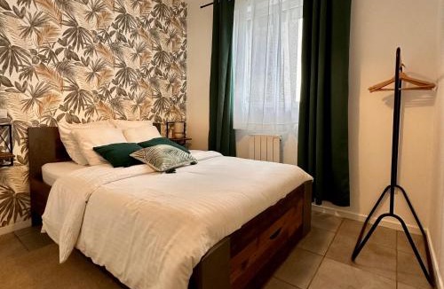 Lewarde House | 110 - Green Forest