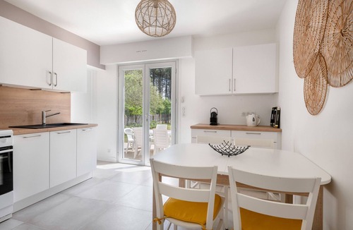 La Turballe House | 110 m from beach, house for 8, large garden