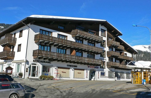 Laax Apartment | 110 m² Apartment ∙ 2 bedrooms ∙ 6 guests