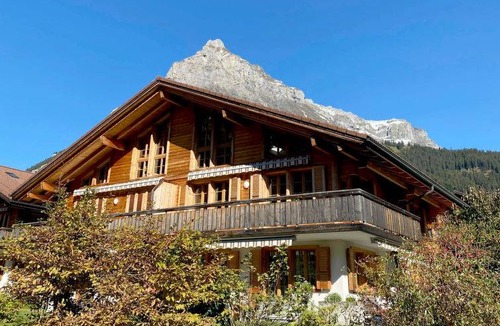 Kandersteg Apartment | 110 m² Apartment ∙ 2 bedrooms ∙ 4 guests