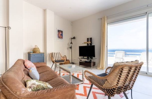8th Arrondissement House | 110 m² House ∙ 3 bedrooms ∙ 5 guests