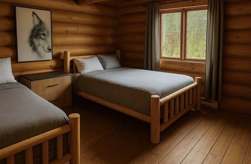 Saint-David-de-Falardeau House | 110 rte du Valinouet