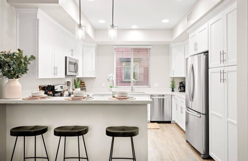 Tempe House | 1106 E. Weber Drive/UNIT 1017