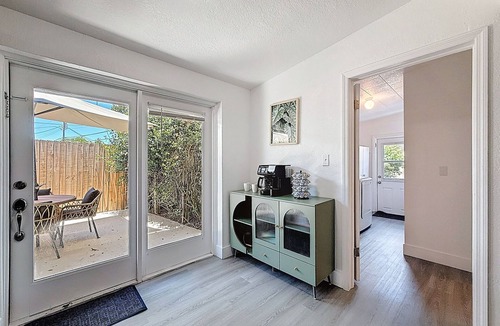 Walsingham House | 11083 N 106th Ave