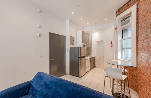 East Harlem Apartment | 110th Boutique Hotel