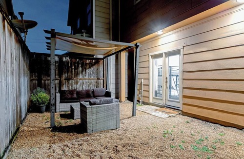 Woodlake - Briar Meadow House | 111 3BR The R&R Uptown Galleria Dream House 127.
