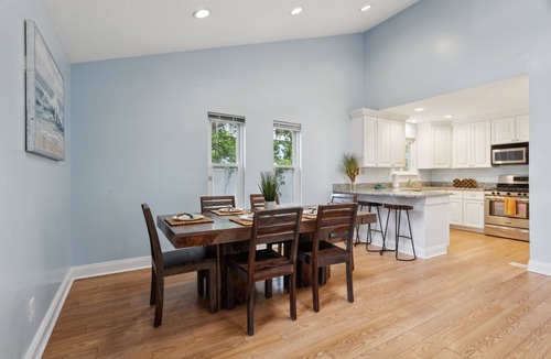 Northeast Virginia Beach Condo | 111 Oasis Virginia Beach Pet Friendly