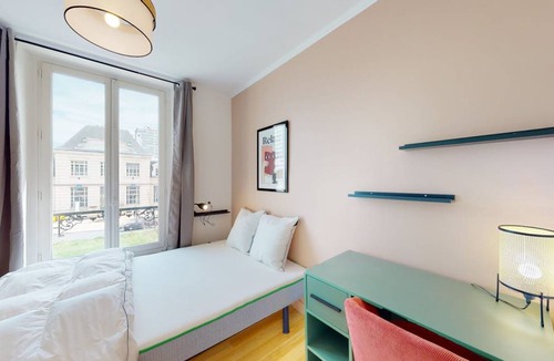 Choisy-le-Roi Resort | 112 m² Private room ∙ 1 bedroom ∙ 2 guests
