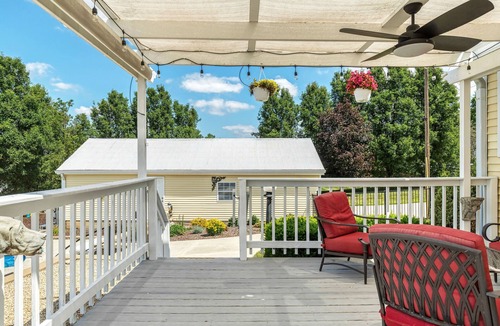 Weldon Spring Heights House | 1121 Bungalow Bill Pool Side Retreat