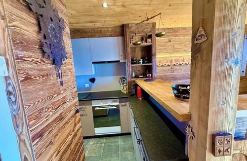 Gryon Ski Chalet | 114 Magnificent chalet l'Adrine