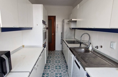Nules Apartment | 114m² 3 Bedroom Apartment with Balcony Lift and AC
