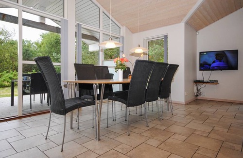 Torup Strand House | 116 m² House ∙ 4 bedrooms ∙ 8 guests