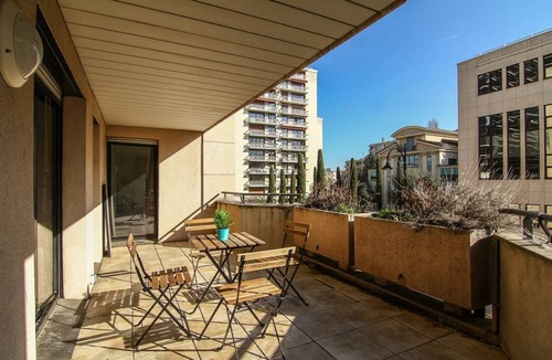 Rueil-Malmaison Resort | 116 m² Private room ∙ 1 bedroom ∙ 5 guests