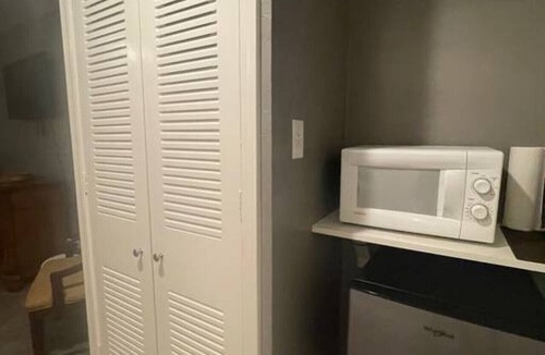 Bartlesville Apartment | 116 · Timeless #116 - Hotel Phillips