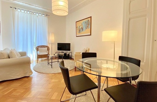 Lausanne Apartment | 116 * Your private cosy apartment at the best location