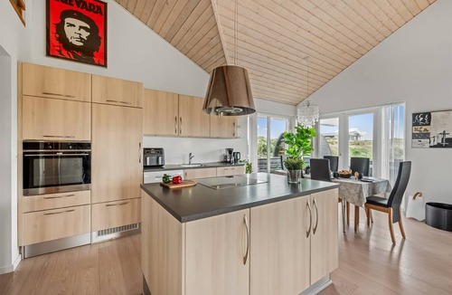 Bjerregard Strand House | 117 m² House ∙ 3 bedrooms ∙ 7 guests