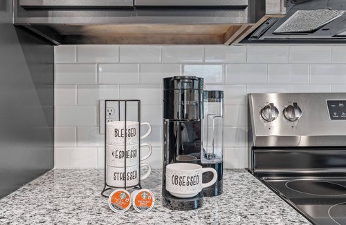 Ruston House | 119-baywood · Ruston Haven | Sports Complex + Dine