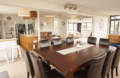 Richmond Heights House | 11b Tobin Place, Taupo