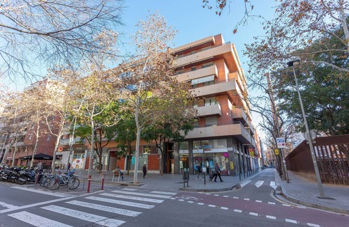 Sants Apartment | 11JOG1036 - Huge & bright flat near Train Station