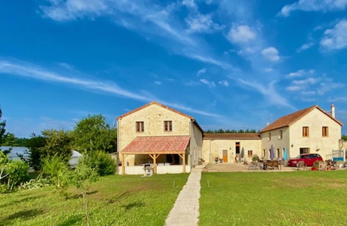 Berrie Cottage | 11th Century convertered barn