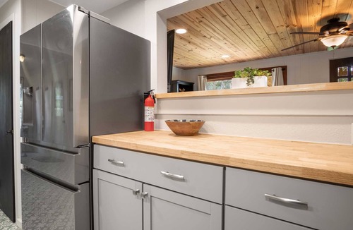 Bandera House | 11th Street River House