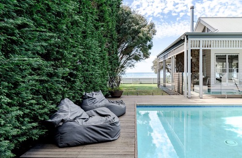 St Leonards House | 12 bell retreat