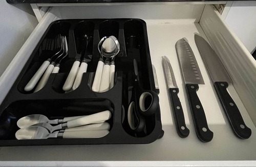 Wormholt and White City Apartment | 12% Discounted Glamorous flat in Shepherd’s Bush