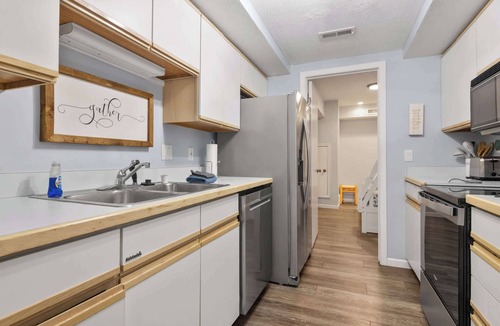 Elk Rapids Condo | #12 ELK RAPIDS BEACH CONDOMINIUM