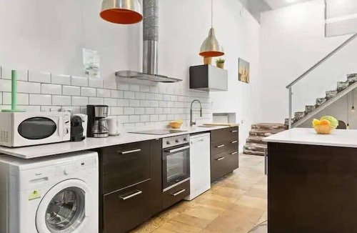 El Raval Apartment | 12 guests Private garden Duplex next to LasRamblas