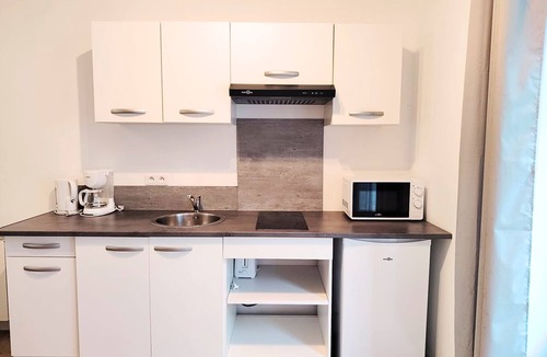 Saint-Amand-sur-Sevre Apartment | 12 km from Puy du Fou - Le Bora